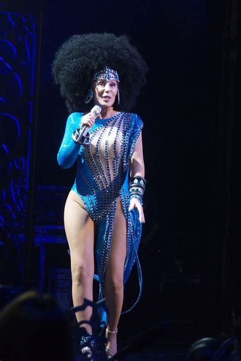 Cher Her Sexiest Outfits Though The Years In 2020 Cher Costume