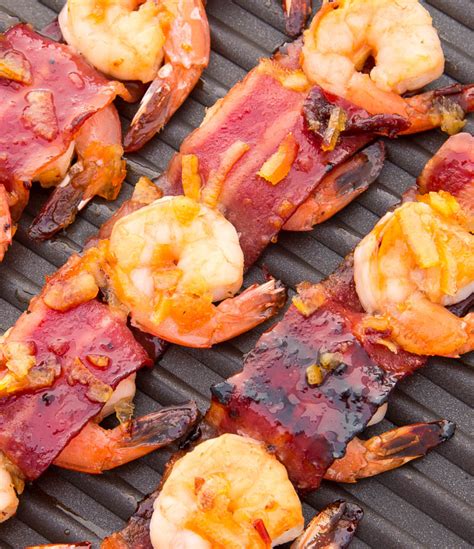 Thread 2 each shrimp, zucchini slices and pepper pieces alternately grill 3 to 4 min. Bacon-Wrapped Shrimp Kabobs with Orange-Chipotle Sauce ...
