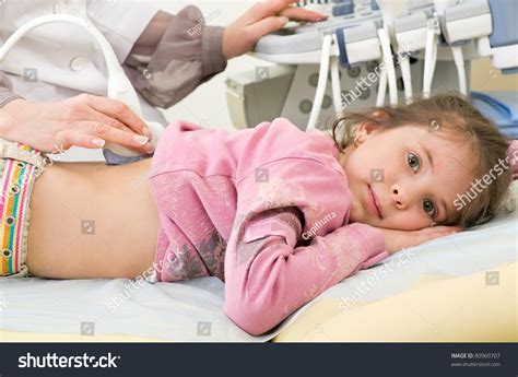 Medical Exam babe Girl By Ultrasound写真素材 Shutterstock
