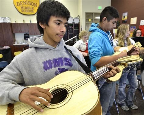 Mariachi Band Growing Roots In Denison Middle School
