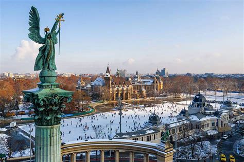 Forecasting the snowfall amount budapest, budapest, hungary. Budapest covered in snow - Winter photo gallery - Daily ...