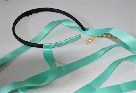 Ribbons Unlimited Inc Satin Headband With Pinky