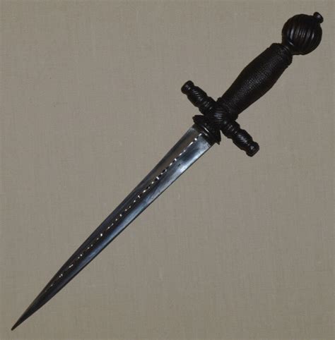 ﻿southern European Left Hand Dagger 17th C Antique Weapon Store