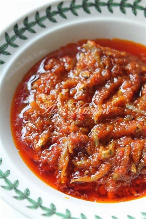 Resepi sambal tempe ikan bilis. Sambal Tumis Ikan Bilis Sebagai Lauk Nasi Lemak - Azie ...