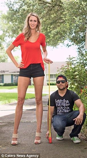 Houston S Lauren Williams Has Americas Longest Legs At A Staggering