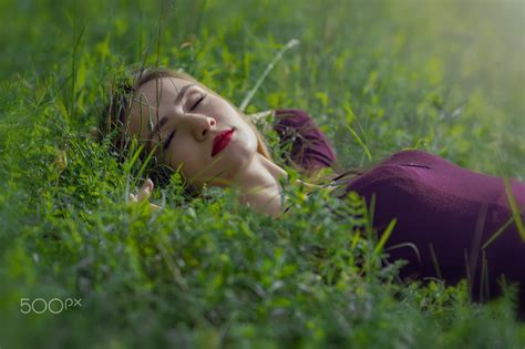 Women Model Closed Eyes Lying Down Sensual Gaze Women Outdoors