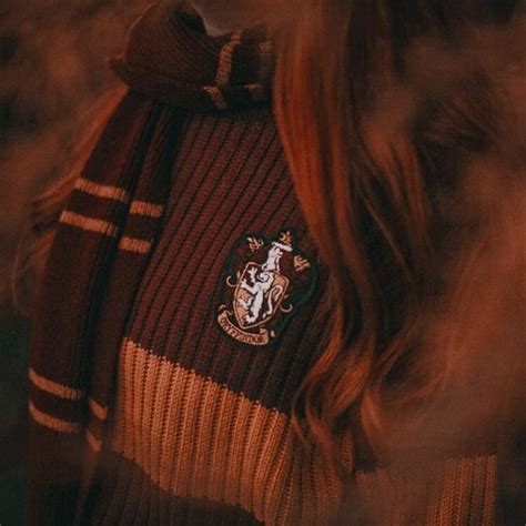 Gryffindor Uniform ຊ 𝙙𝙞𝙯𝙩𝙝𝙚𝙢𝙤𝙣𝙨𝙩𝙚𝙧 In 2021 Hogwarts Outfits