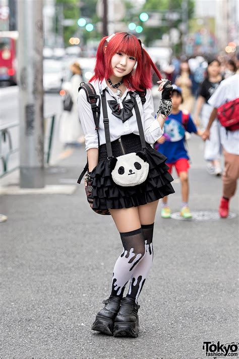 Harajuku Goth Girl w/ Pink Hair, Bell Choker, Demonia Platforms