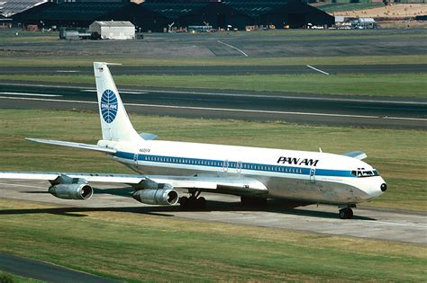 Behind The Scenes Of A Long Gone Era Pan Ams 707s