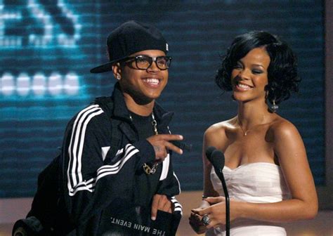 Usted puede descargar musica de chris brown down mp3 pop es un término inglés que deriva de popular. Rihanna y Chris Brown se declaran a traves de la música ...