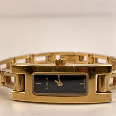 Gucci Stainless Vintage Gold Steel Wrist Ladies Watch Mod 3900l Quartz