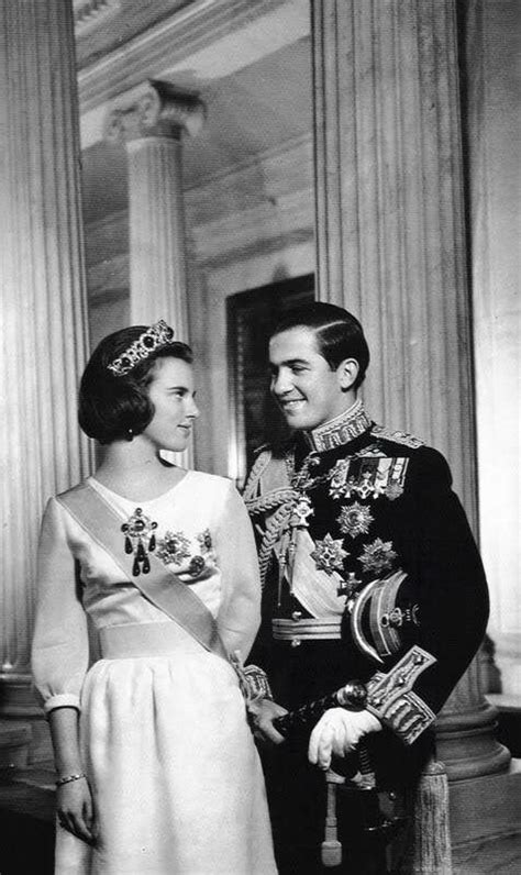 Wegen kritischer äußerungen in den sozialen medien hätten ihre trainer sie zur rückkehr in ihre heimat aufgefordert, sagte sprinterin kristina timanowskaja. Princess Anne-Marie of Denmark with her fiancé Prince ...