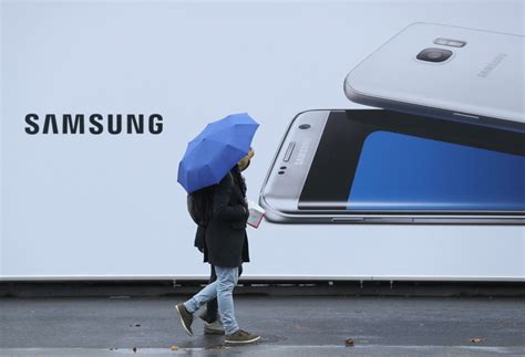 Samsung To Launch Ai Assistant Service For Galaxy S8 Fortune