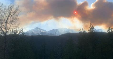 Squamish Valley Wildfire Now 50 Contained As Crews Continue To Battle