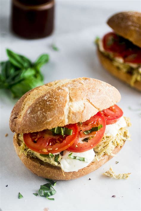 Slow Cooker Pesto Chicken Sandwiches Life As A Strawberry