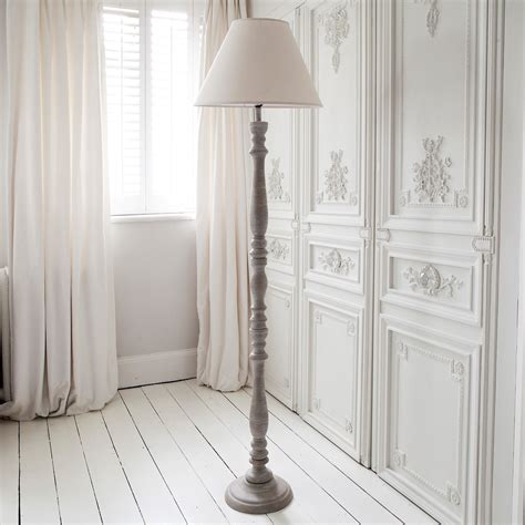 Warm white light ideal for reading. 10 Perfect Places To Use Shabby Chic Floor Lamps In A Home ...