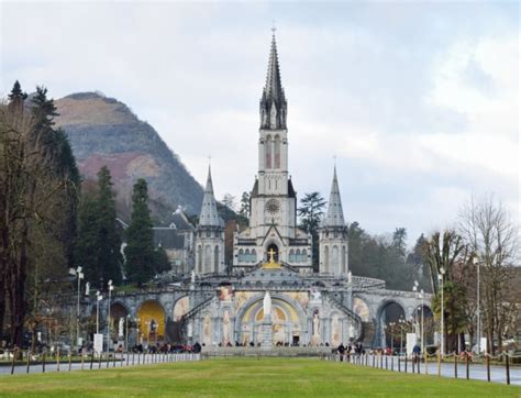 Lourdes Visit This French City With Rich Religious History Skyticket