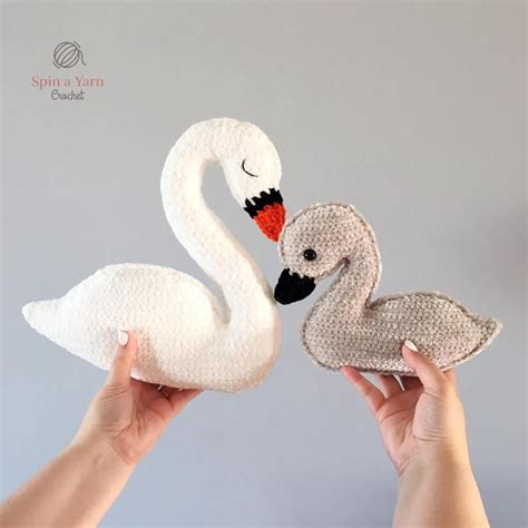 Swan Amigurumi Free Crochet Pattern Spin A Yarn Crochet In 2020