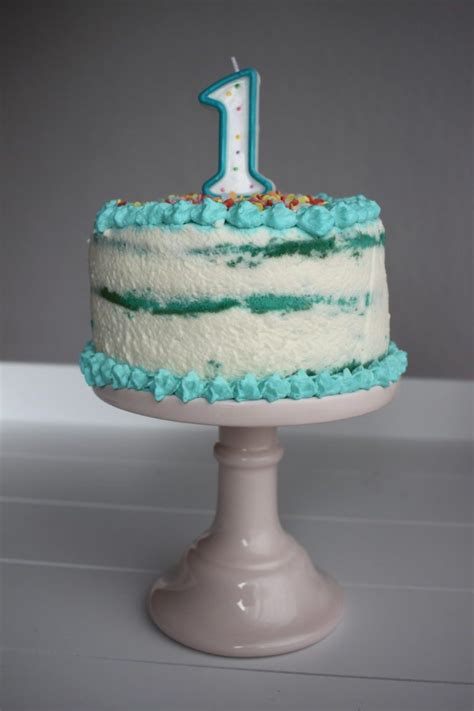 Dabei durfte natürlich ein kuchen in form einer schultüte nicht fehlen. Cake Smash Torte, ganz einfach selbst herstellen | Rezept ...