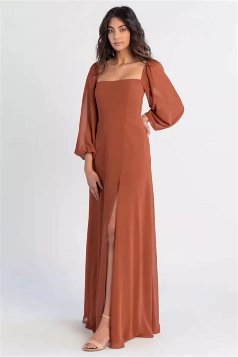 20 Terracotta And Rust Bridesmaid Dresses For Every Style In 2022 Rust Bridesmaid Dress
