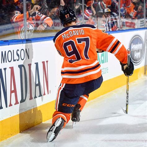 Connor andrew mcdavid (born january 13, 1997) is a canadian professional ice hockey centre and captain of the edmonton oilers of the national hockey league (nhl). Connor with the celly! | Hockey players | Edmonton oilers ...
