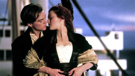 The Most Iconic Movie Kisses Of All Time For Valentine S Day Romantic Movie Scenes