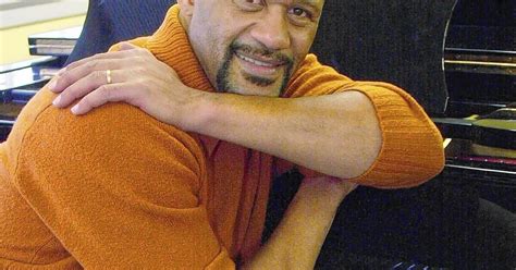 Lawrence Hamilton Dies At 59 Star On Broadway Los Angeles Times
