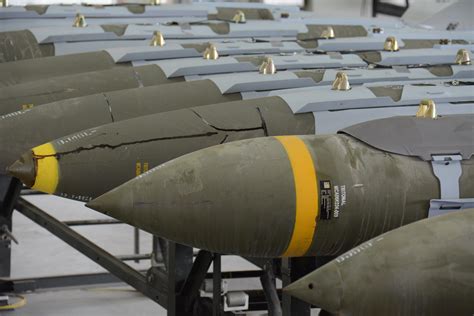 Munitions Airmen Build Bombs At Record Pace Us Air Forces Central