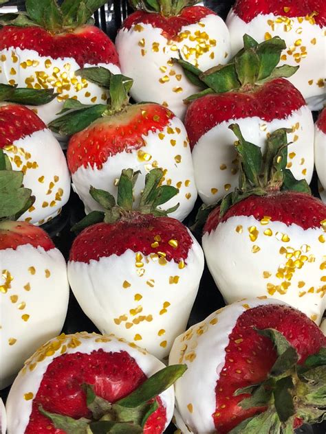 White Chocolate Covered Strawberries With Edible Gold Flakes