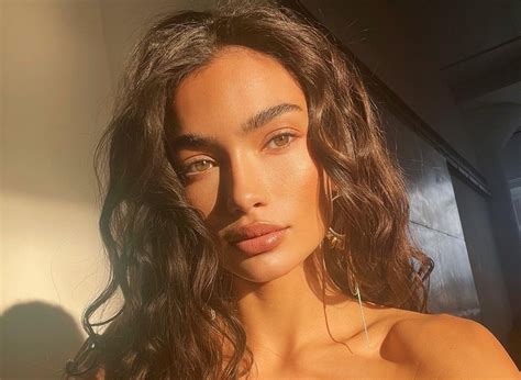 Kelly Gale Bio Age Height Wiki Models Biography