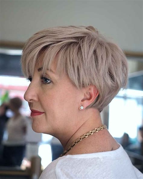 18 Loveliest Pixie Bob Haircuts for Women Over 60 With Style