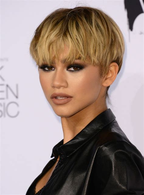 Celebrity Short Hairstyles For Glamorous Look Hottest Haircuts