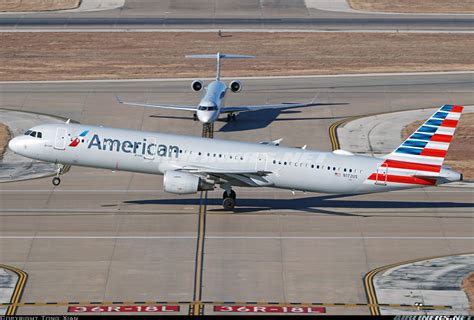 Airbus A321 211 American Airlines Aviation Photo 5817565