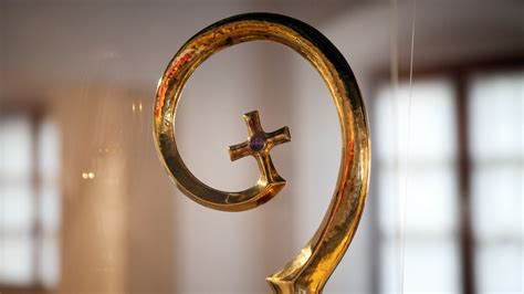 A bishop of chur is first mentioned in 451/452 when asinius attended the synod of milan, but probably existed a century earlier. Wer wird wohl neuer Bischof in Chur? - Kirchenvertreter nennen Namen - Katholische Kirche ...
