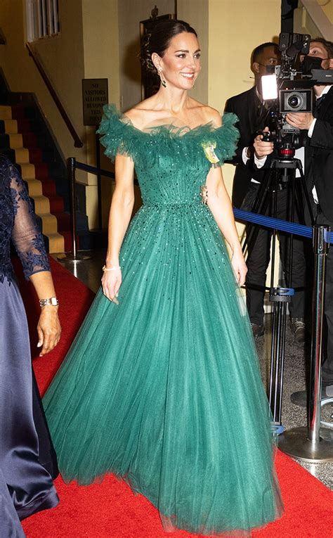 Kate Middleton Wows In Emerald Green Dress For Jamaica State Dinner