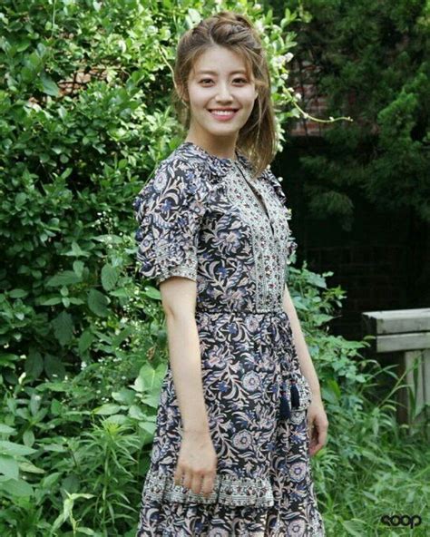 Gwimuleul samkin ai (2013), baekilui nanggoonnim (2018) and soosanghan pateuneo (2017). Nam ji hyun | Korean actresses, Nam ji hyun actress, Asian ...