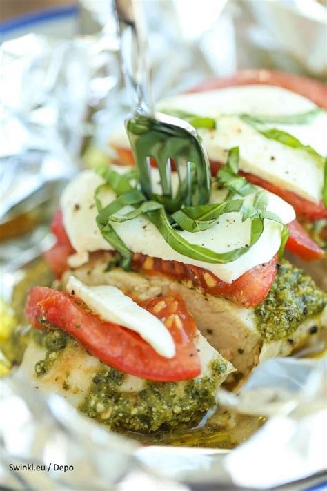 Kip uit de oven met pesto en mozzarella