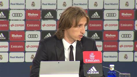 Модрич лука (modric luka) футбол полузащитник хорватия 09.09.1985. Modric paga un millón a Hacienda para evitar la cárcel ...