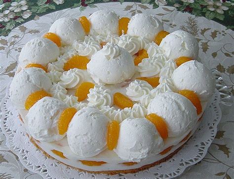 Der geschmack der erdnussbutter ist sehr intensiv, deswegen kann ich die torte nur empfehlen, wenn man die erdnussbutter mag. Geheime Rezepte: Schneeball Torte | Kuchen und torten ...