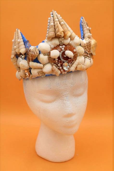 How To Make A Mermaid Crown With Real Seashells Mermaid Crown Diy