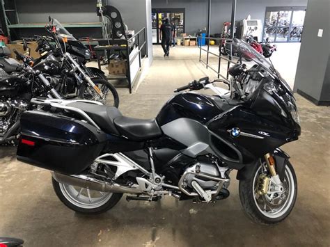 Starting with its most successful model, the 2018 r 1200 gs will come with emergency call system, the connectivity system. 2018 BMW R1200RT | American Motorcycle Trading Company - Used Harley Davidson Motorcycles