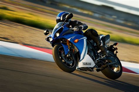 Top Motorcycle Inc 2011 Sport Bike Yamaha Yzf R1