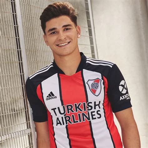 Encontrá las mejores noticias de river plate y mantenete informado en olé. Tercera Camiseta adidas de River Plate 2021 - Todo Sobre ...