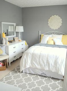 Beautiful ideas for your gray and yellow bedroom ideas for sunny mornings and sweet dreams. Guest bedroom - gray, white and yellow guest bedroom ...