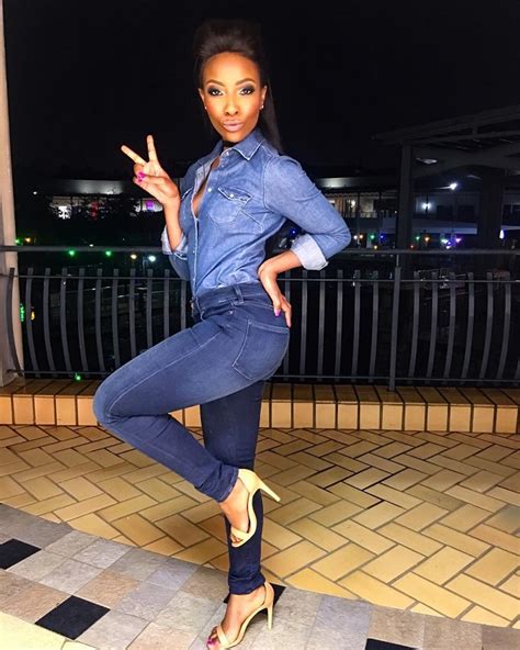 Pearl Modiadie Took Some Time To Appreciate Art Daily Worthing