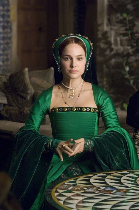 Natalie Portman In A Renaissance Gown In The Other Boleyn Girl By Justin Chadwick Wild Bunch