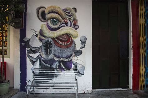 It all began back in 2012 when penang municipal council hired lithuanian artist ernest zacharevic to produce a series of vibrant drawings and murals around the. Street Art in Penang - ein Rundgang zu den schönsten ...