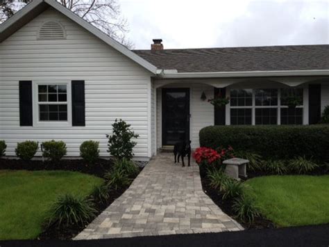 We did not find results for: choosing storm door and front door color and style