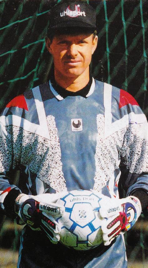 Born 13 august 1959) is a retired swedish footballer who played as a goalkeeper. Porterazos de los 90 las mejores fotos de los mejores ...