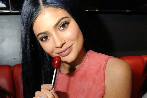 Kylie Jenner Responds To Better Business Bureau Company Removes Rating